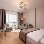 The Pearl 3* Istanbul
