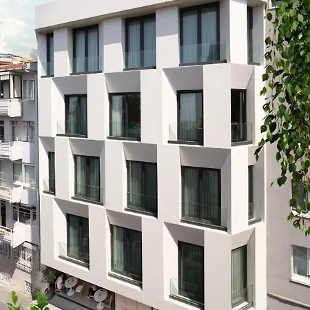The Pearl Hotell *