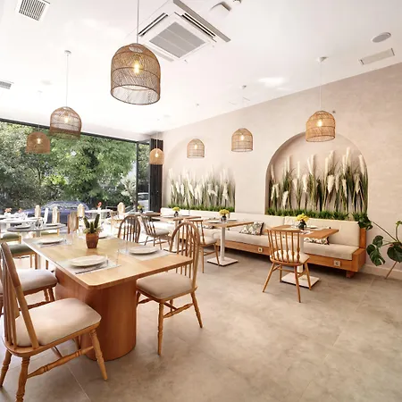 The Pearl Hotel Istanbul