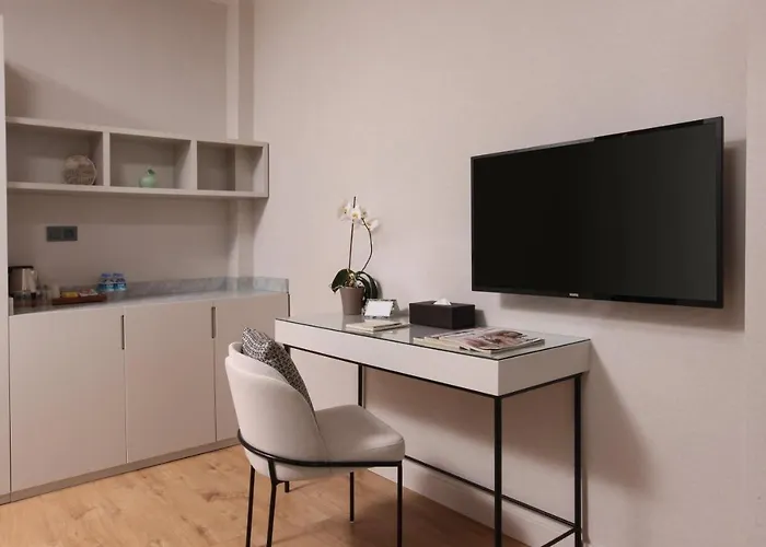 The Pearl Hotel Istanbul