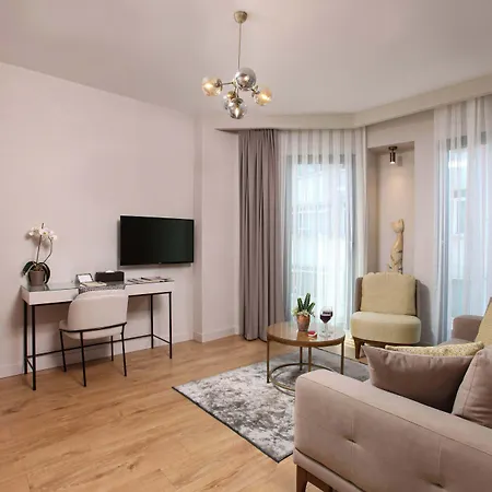 The Pearl 3*